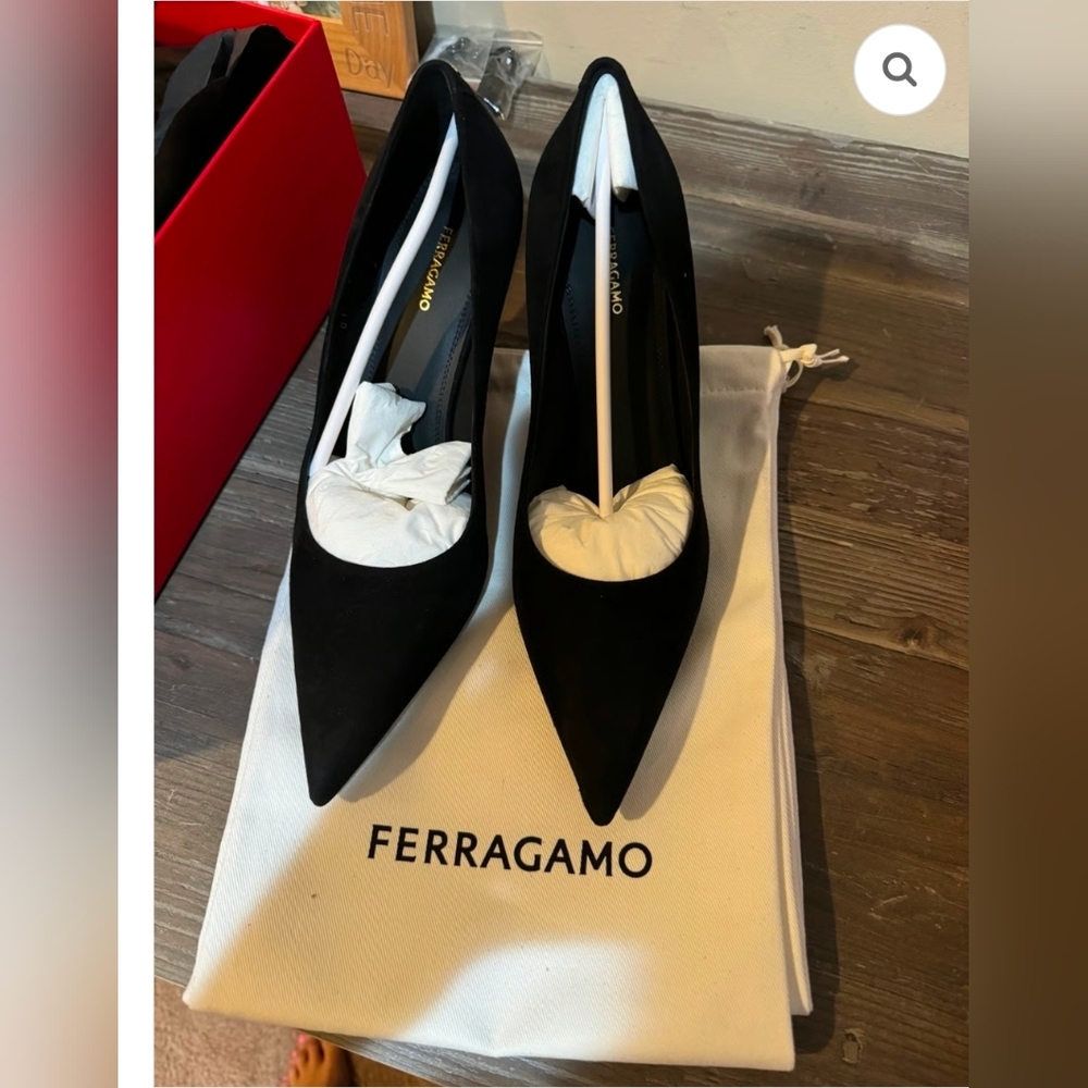 Ferragamo.